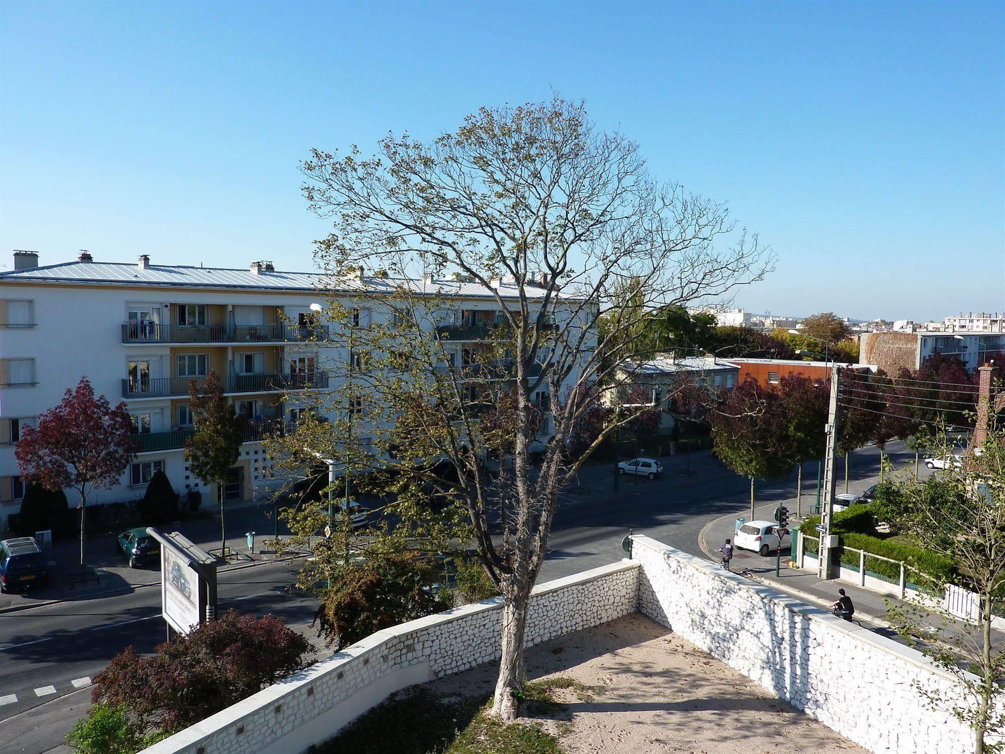 Residence Hoteliere Laudine 랭스 외부 사진